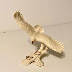 Lenox Eagle in Flight Classic Ivory 5” Tall